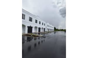 4373 CAMBIO GARDENS COURT, TAMPA, FL 33610 - MLS#MFRTB8517396