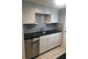 2 FERNWOOD AVENUE, CLEARWATER, FL 33765 - MLS#MFRTB8517406