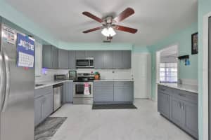 2335 SURREY LANE, CLEARWATER, FL 33763 - MLS#MFRTB8517433