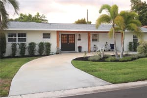 6825 11TH AVENUE, ST PETERSBURG, FL 33710 - MLS#MFRTB8517519