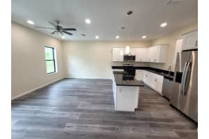 4351 CAMBIO GARDENS COURT, TAMPA, FL 33610 - MLS#MFRTB8517602
