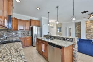 401 BRITTON SHORES COURT, RUSKIN, FL 33570 - MLS#MFRTB8517955