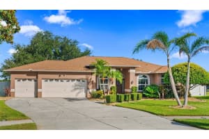 1739 Leichester Ct, LUTZ