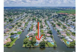 8728 COBBLESTONE DRIVE, TAMPA, FL 33615 - MLS#MFRTB8517989