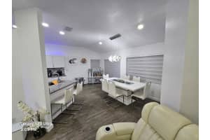 2256 TOWERING OAKS CIRCLE, SEFFNER, FL 33584 - MLS#MFRTB8518121