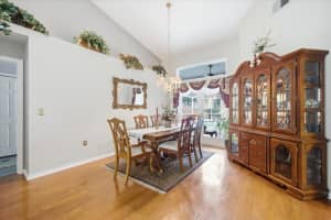 3702 CYPRESS MEADOWS ROAD, TAMPA, FL 33624 - MLS#MFRTB8518205