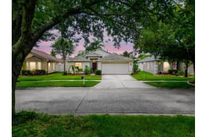 2003 BERRY LAKE DRIVE, BRANDON, FL 33510 - MLS#MFRTB8518216