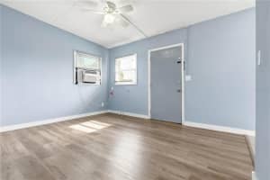 3305 OAKLEY AVENUE, ST PETERSBURG, FL 33712 - MLS#MFRTB8518640