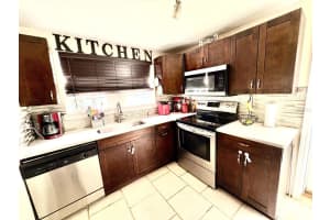 5415 OLD HIGHWAY 37, LAKELAND, FL 33811 - MLS#MFRTB8518667