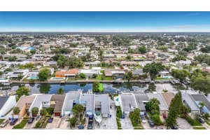 8725 BAY POINTE DRIVE, TAMPA, FL 33615 - MLS#MFRTB8518780