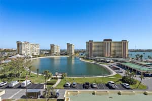 4725 COVE CIRCLE, ST PETERSBURG, FL 33708 - MLS#MFRTB8518815