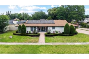 13325 GOLF CREST CIRCLE, TAMPA, FL 33618 - MLS#MFRTB8518878