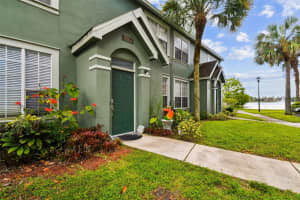 9064 LAKE CHASE ISLAND WAY, TAMPA, FL 33626 - MLS#MFRTB8518902