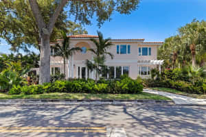 1846 COFFEE POT BOULEVARD, ST PETERSBURG, FL 33704 - MLS#MFRTB8519019