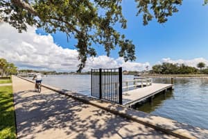 1846 COFFEE POT BOULEVARD, ST PETERSBURG, FL 33704 - MLS#MFRTB8519019
