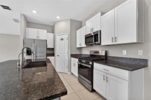 10281 SHADY PRESERVE DRIVE, RIVERVIEW, FL 33578 - MLS#MFRTB8519172