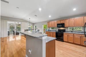 4734 WHISPERING WIND AVENUE, TAMPA, FL 33614 - MLS#MFRTB8519235
