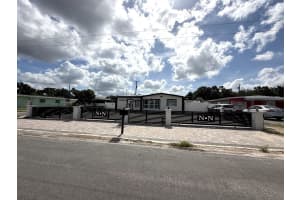 6219 BLOSSOM AVENUE, TAMPA, FL 33614 - MLS#MFRTB8519257