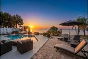 1854 VENETIAN POINT DRIVE, CLEARWATER, FL 33755 - MLS#MFRTB8519275