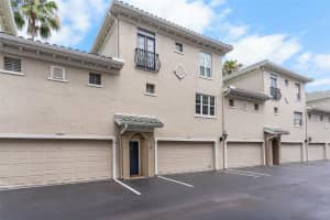 501 KNIGHTS RUN AVENUE, TAMPA, FL 33602 - MLS#MFRTB8519373