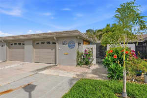 573 Boca Ciega Point Blvd N, ST PETERSBURG 573 Boca Ciega Point Blvd N, ST PETERSBURG