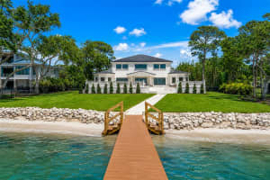 1516 BAYSHORE BOULEVARD, DUNEDIN, FL 34698 - MLS#MFRTB8519415