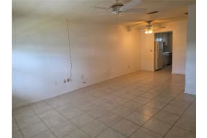 5850 21ST STREET, ST PETERSBURG, FL 33714 - MLS#MFRTB8519617