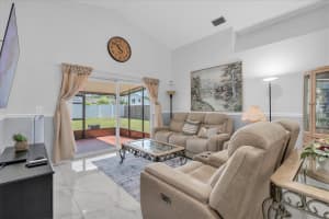 11113 BLOOMINGTON DRIVE, TAMPA, FL 33635 - MLS#MFRTB8520163