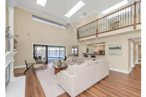 9821 BAY ISLAND DRIVE, TAMPA, FL 33615 - MLS#MFRTB8520273
