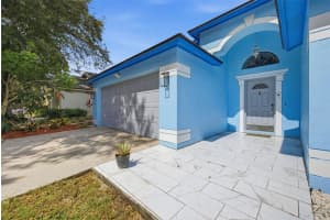 10201 ALLENWOOD DRIVE, RIVERVIEW, FL 33569 - MLS#MFRTB8520439
