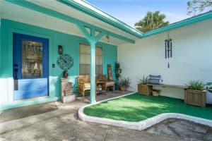 7523 BARRY ROAD, TAMPA, FL 33634 - MLS#MFRTB8520627