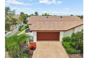 6019 COURTSIDE DRIVE, BRADENTON, FL 34210 - MLS#MFRTB8520664