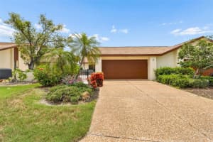 6019 COURTSIDE DRIVE, BRADENTON, FL 34210 - MLS#MFRTB8520664