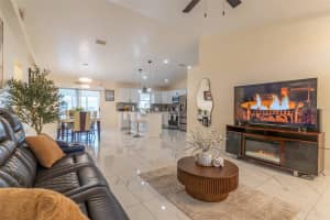 930 HICKS ROAD, LAKELAND, FL 33813 - MLS#MFRTB8520981