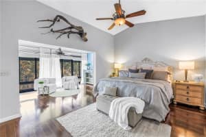 990 SAN CARLOS COURT, ST PETERSBURG, FL 33702 - MLS#MFRTB8521003
