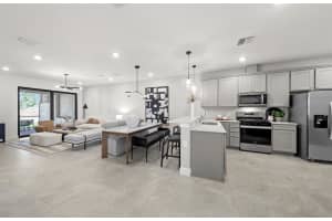 18809 INDIAN ROCK PLACE, LAKEWOOD RANCH, FL 34211 - MLS#MFRTB8521404