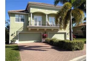 148 Banyan Bay Dr, St. Petersburg, FL 33705, Sold 09/12/14