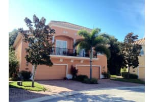 190 Banyan Bay Dr, St. Petersburg, FL 33705, Sold 04/13/15