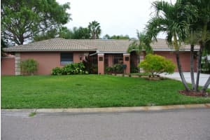 5828 51st St S, St. Petersburg, FL 33715, Sold 04/17/15