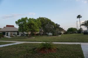 4343 Tahitian Gardens Cir, Holiday, FL 34691, Sold 04/12/16