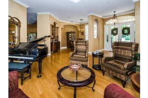 2825 Roehampton Close, Tarpon Springs, FL 34688, Sold 06/24/16