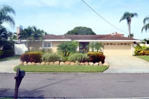 2256 Lagoon Dr, Dunedin, FL 34698, Sold 12/30/15