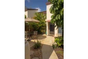 2095 Sunset Point Rd, Clearwater, FL 33765, Sold 01/15/16