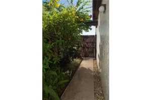 2095 Sunset Point Rd, Clearwater, FL 33765, Sold 01/15/16
