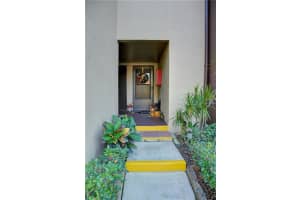 780 S Village Dr, St. Petersburg, FL 33716, Sold 01/25/16