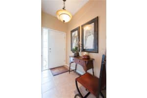 11251 Kapok Grand Cir, St. Petersburg, FL 33708, Sold 02/26/16