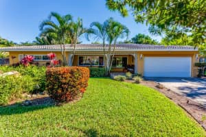 2326 Tropical Shores Dr SE, St. Petersburg, FL 33705, Sold 01/21/16