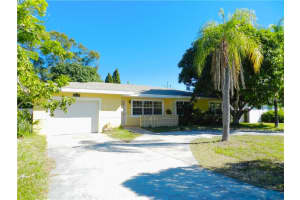 2460 Tropical Shores Dr SE, St. Petersburg, FL 33705, Sold 02/19/16