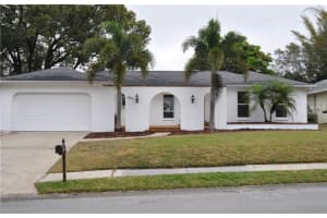 2025 Spanish Pines Dr, Dunedin, FL 34698, Sold 04/08/16