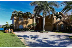 7809 10th Ave S, St. Petersburg, FL 33707, Sold 03/31/17
